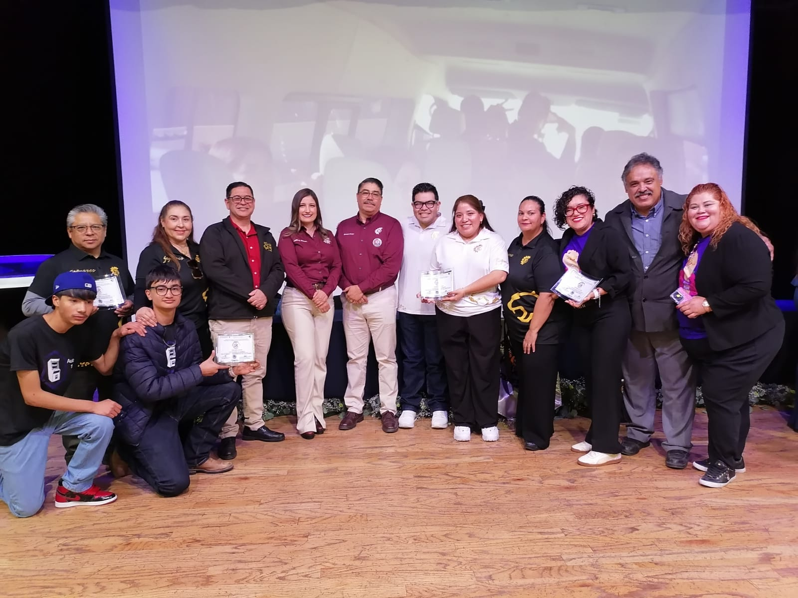 Equipo institucional